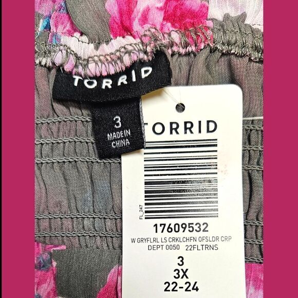 TORRID Crinkle Chiffon Off the in Shoulder Blouse NWT sz 3 - Picture 9 of 14